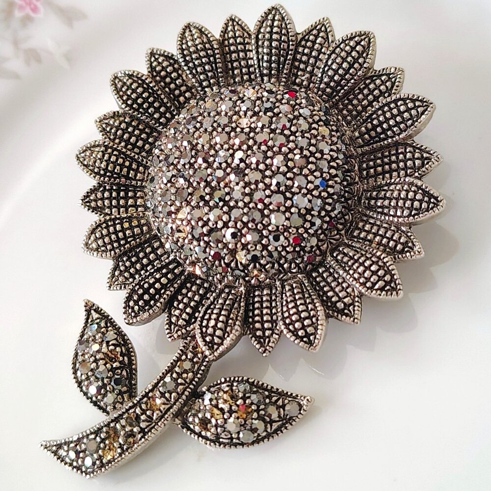 Rare Tanzania IHOKI Sunflower Silver AB Tone Diamond Etching Rhinestone Brooch